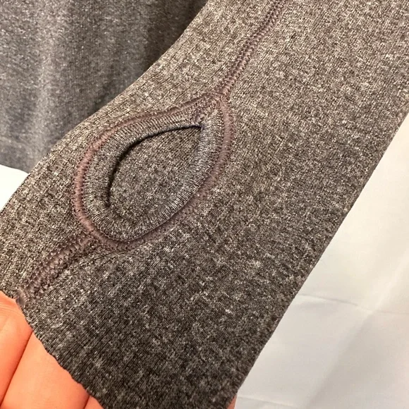 Lululemon Shirt Women's 6 Heathered Gray Swiftly Tech Long-Sleeve 2.0 Hip Length - Picture 2 of 9